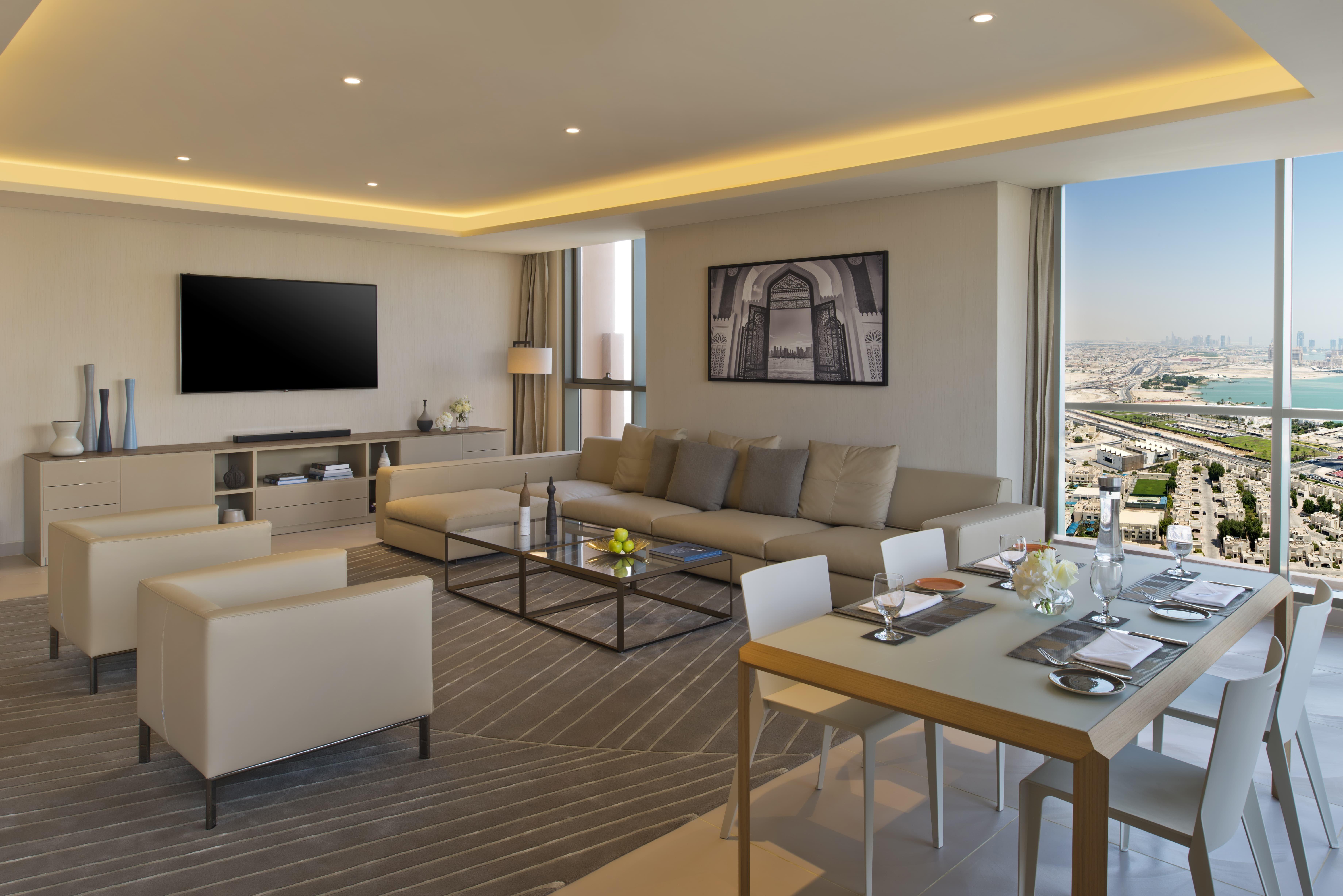 Voco Doha West Bay Suites By Ihg Exterior foto A suite at the hotel